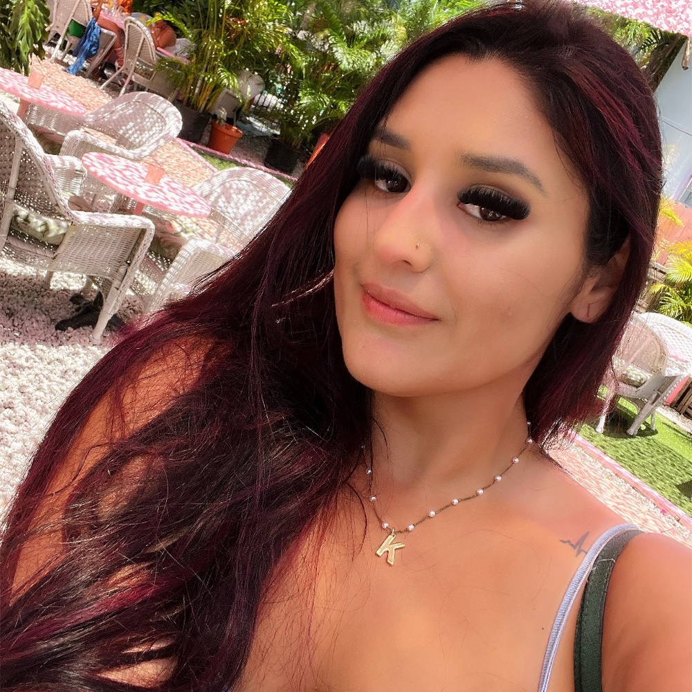 Meet your Posher, Karla